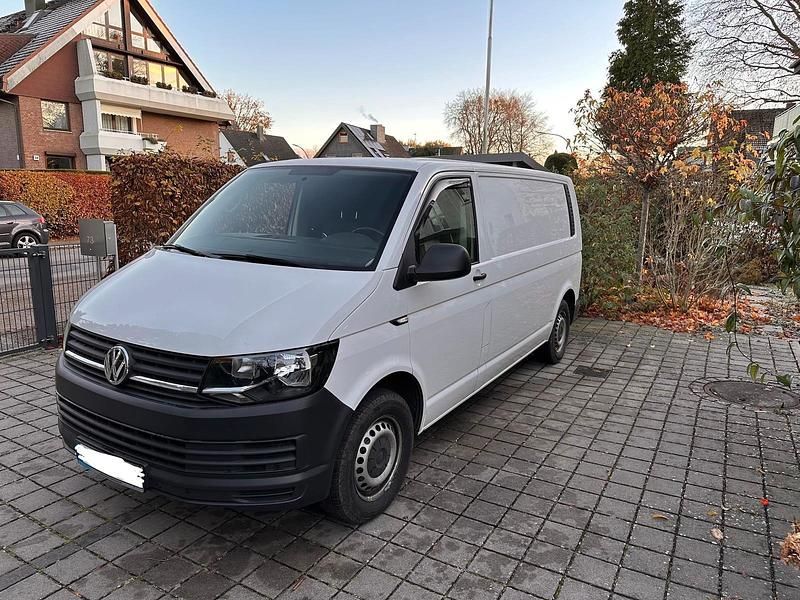 Gebraucht VW Transporter 150 PS (110 kW) 2018 Weiß Van