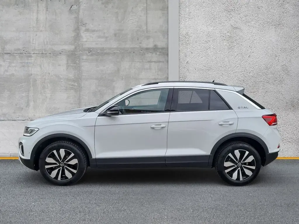 Gebraucht VW T-Roc Goal 116 PS (85 kW) 2025 Pure white SUV