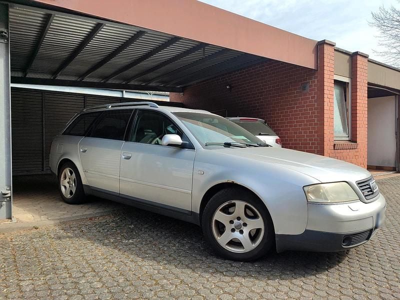 Gebraucht Audi A6 S-Line 193 PS (141 kW) 1999 Andere farben Kombi