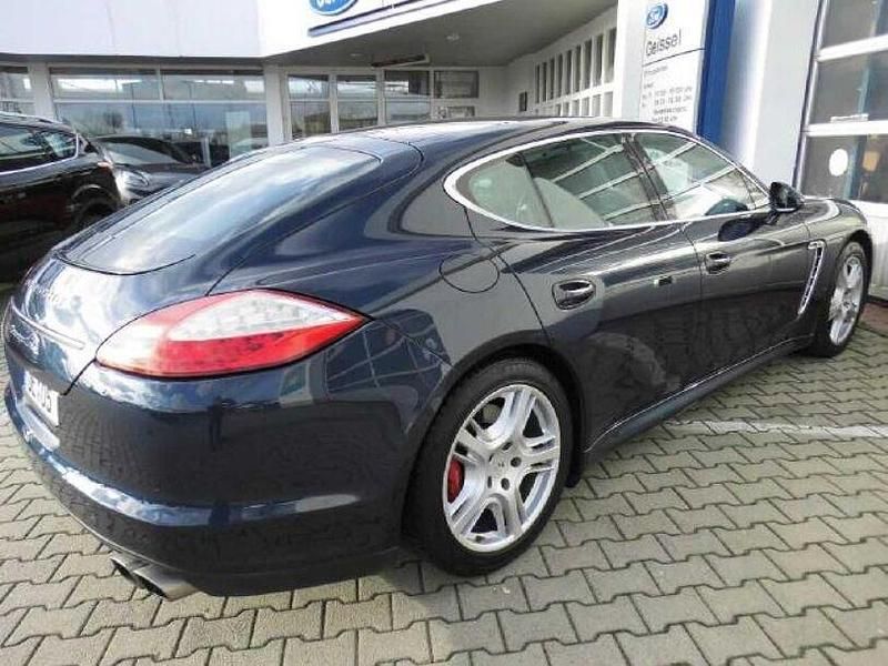 Gebraucht Porsche Panamera 368 PS (270 kW) 2010 Andere Limousine