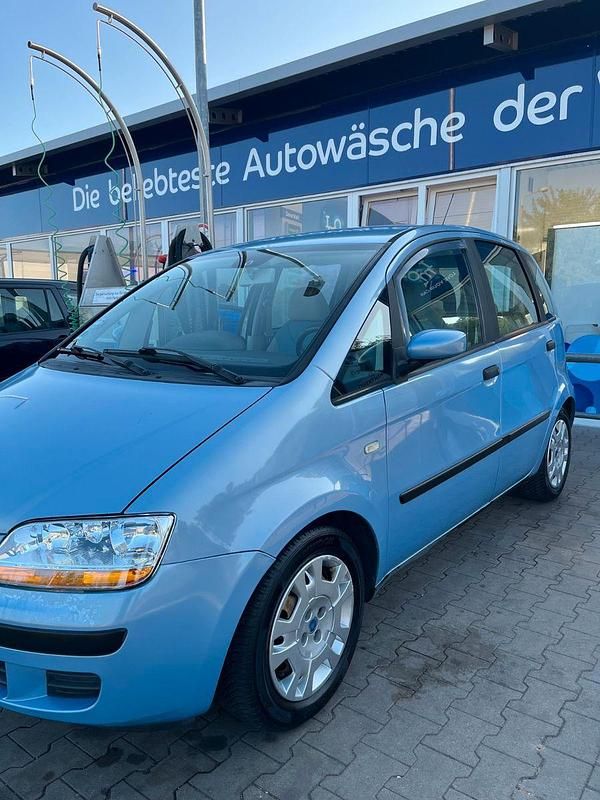 Gebraucht Fiat Idea Dynamic 69 PS (50 kW) 2006 Van / Kleinbus