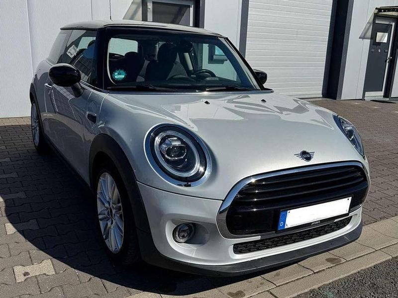 Grau Gebraucht 2020 Mini Cooper Kleinwagen | 16.000 € (Fairer Preis) - Bild 1/4