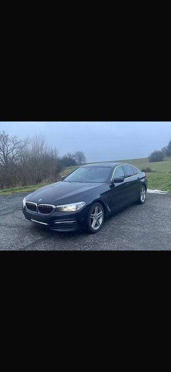 Gebraucht BMW 530e 252 PS (185 kW) 2018 Schwarz Limousine