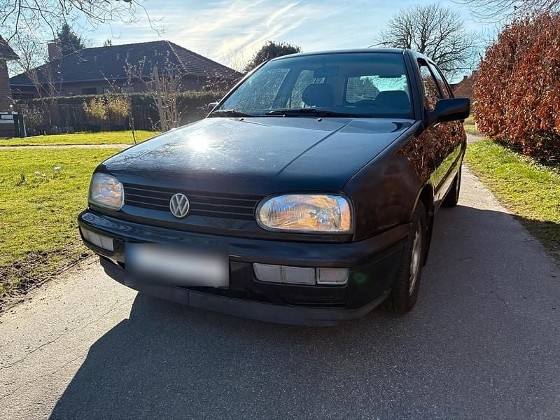 Gebraucht VW Golf III 60 PS (44 kW) 1997 Schwarz Kleinwagen