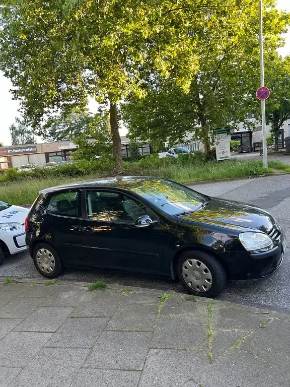Gebraucht VW Golf IV Sportline 75 PS (55 kW) 2005 Schwarz Limousine
