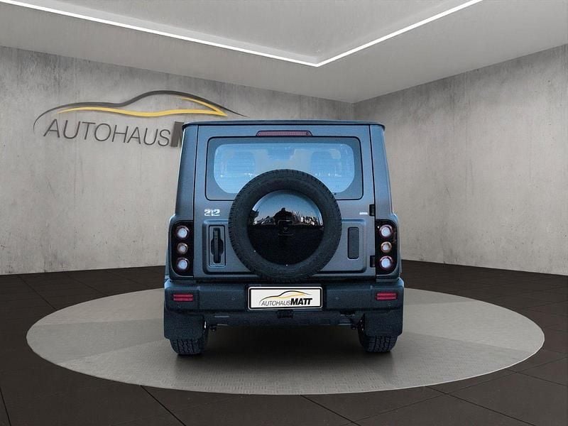 Neu BAW 212 166 PS (122 kW) 2025 Grau SUV