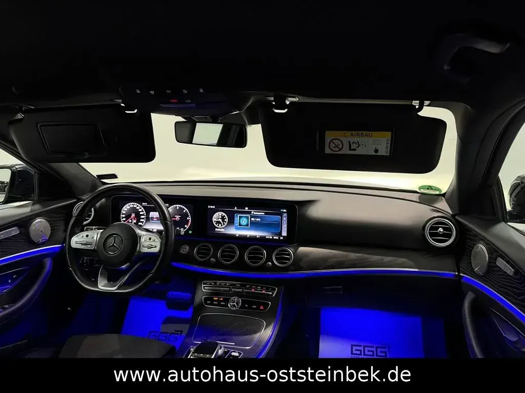 Gebraucht Mercedes E220 AMG 194 PS (142 kW) 2019 Blau Limousine