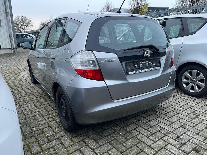 Gebraucht Honda Jazz Elegance 99 PS (72 kW) 2010 Silber Kleinwagen