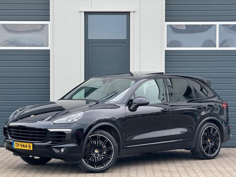 Gebraucht Porsche Cayenne 262 PS (192 kW) 2015 Schwarz SUV