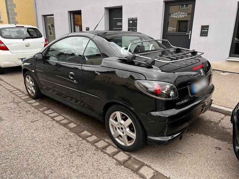 Gebraucht Peugeot 206 CC 109 PS (80 kW) 2006 Schwarz Cabrio