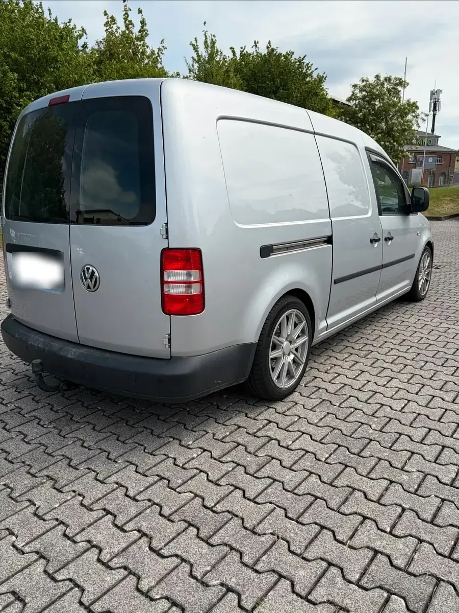 Second-hand VW Caddy Maxi 140 CP (102 kW) 2013 Monovolum