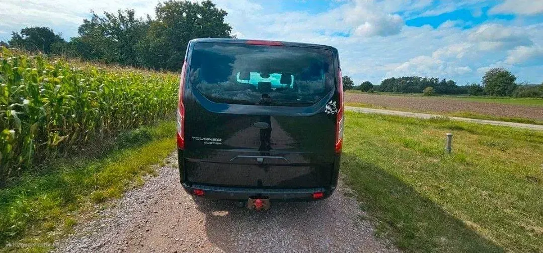 Gebraucht Ford Tourneo 155 PS (114 kW) 2014 Schwarz Van / Kleinbus