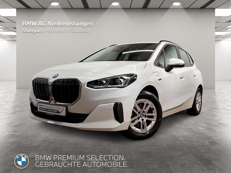 Weiß Gebraucht 2022 BMW 225 Active Tourer Van / Kleinbus | 30.570 € (Fairer Preis) - Bild 1/4