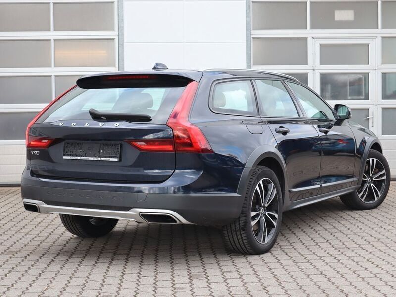 Gebraucht Volvo V90 CC Pro 235 PS (172 kW) 2019 Blau Kombi