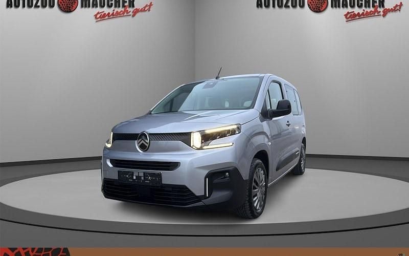 Lack grau artense/typ aussenverkleidung metalliclackierung Gebraucht 2025 Citroën Berlingo PureTech Van / Kleinbus | 24.990 € (Fairer Preis) - Bild 1/4