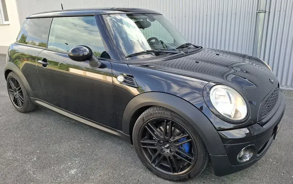 Gebraucht Mini ONE 95 PS (69 kW) 2010 Schwarz Kleinwagen