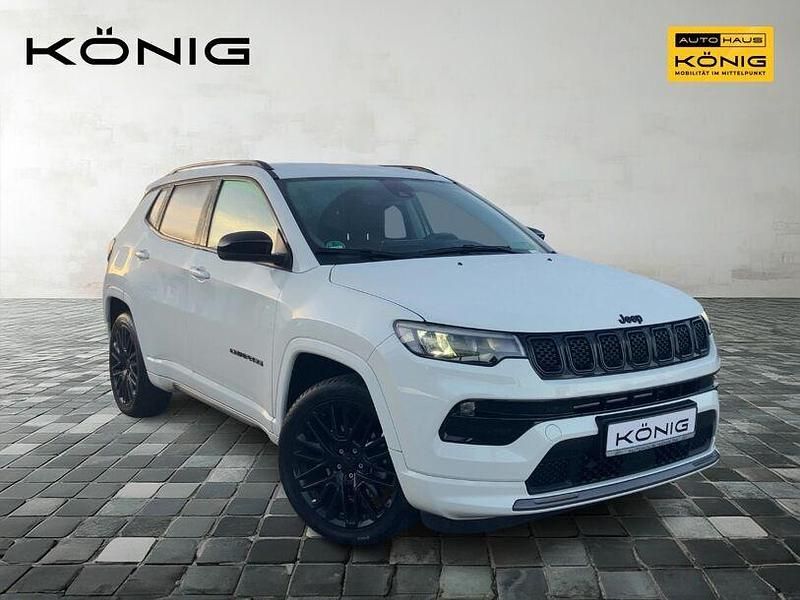 Gebraucht Jeep Compass Altitude 131 PS (96 kW) 2023 Alpine white SUV