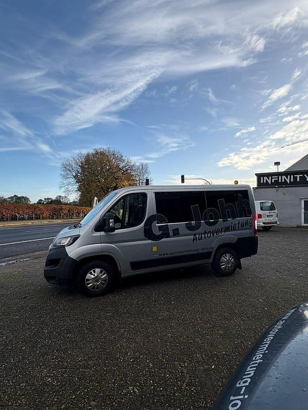 Gebraucht Peugeot Boxer 110 PS (80 kW) 2018 Silber Van