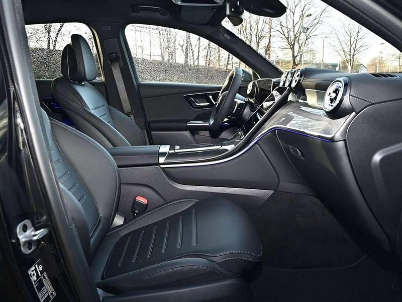 Gebraucht Mercedes GLC220 AMG line 197 PS (144 kW) 2025 Schwarz SUV