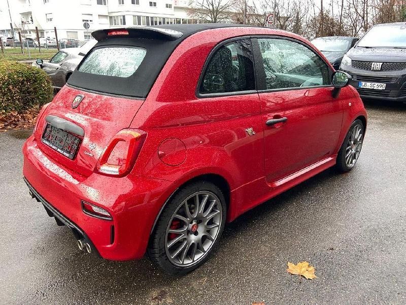 Gebraucht Abarth 695C 179 PS (131 kW) 2023 Rot Cabrio