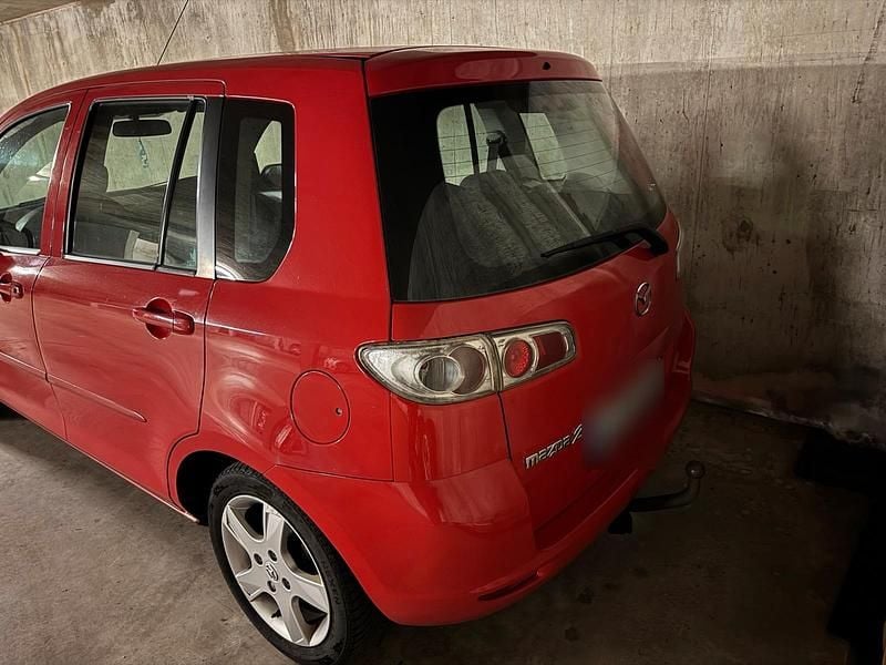 Gebraucht Mazda 2 80 PS (58 kW) 2006 Rot Kleinwagen