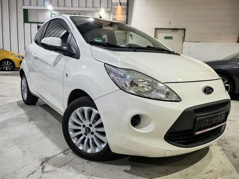 Gebraucht Ford Ka 69 PS (50 kW) 2014 Weiß Kleinwagen