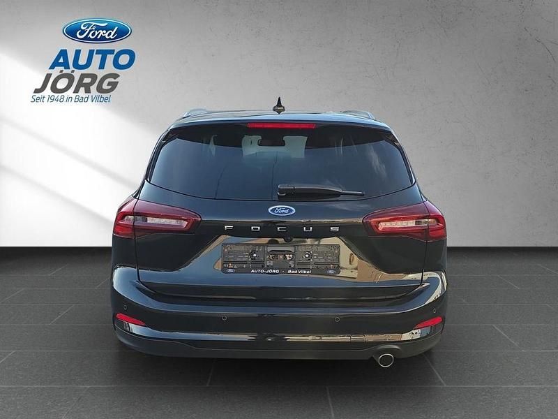 Neu Ford Focus Titanium X 155 PS (114 kW) 2025 Schwarz Kombi