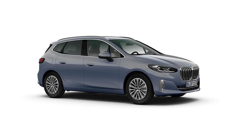 Gebraucht BMW 220 Active Tourer Luxury Line 156 PS (114 kW) 2025 Van / Kleinbus