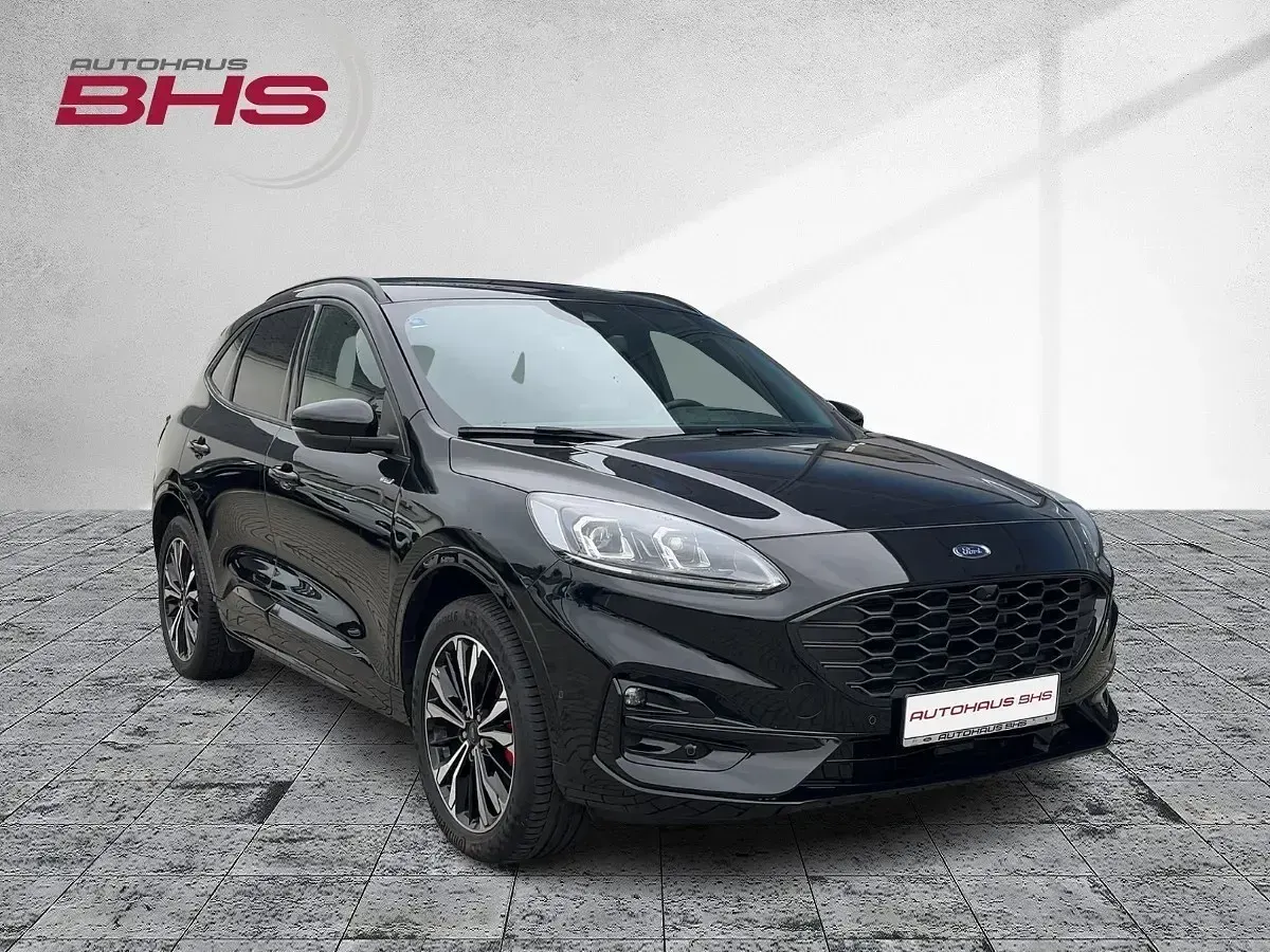Gebraucht Ford Kuga ST-Line X 152 PS (111 kW) 2022 Agate black (schwarz) SUV