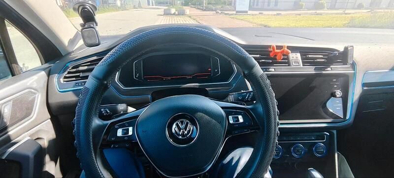 Blau Gebraucht 2019 VW Tiguan Allspace SUV | 26.000 € (Guter Preis) - Bild 1/4