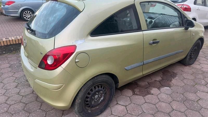Gebraucht Opel Corsa 80 PS (58 kW) 2007 Kleinwagen