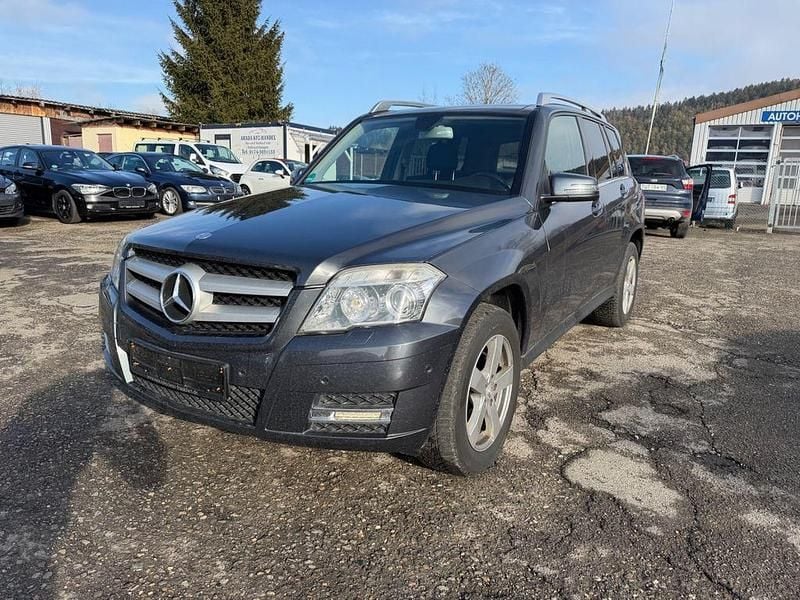 Grau Gebraucht 2011 Mercedes GLK350 SUV | 6.499 € (Superpreis) - Bild 1/4