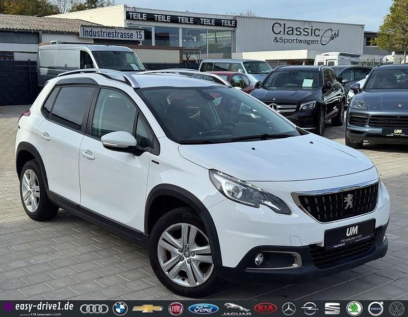 Weiß Gebraucht 2019 Peugeot 2008 Signature Sky SUV | 11.790 € (Superpreis) - Bild 1/4