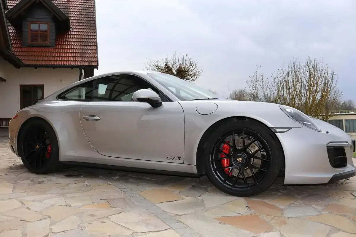 Gebraucht Porsche 911 Carrera GTS 450 PS (330 kW) 2017 Silber Coupé