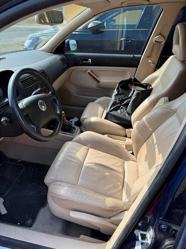 Occasion VW Bora 204 ch (150 kW) 2001 Bleue Break