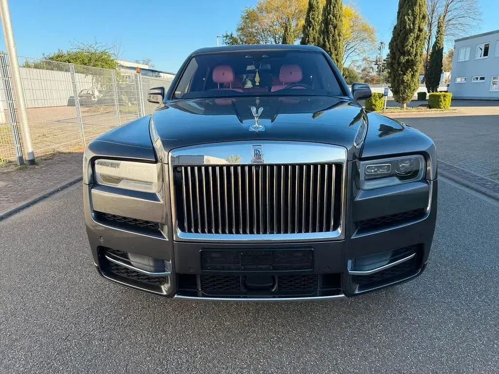 Gebraucht Rolls Royce Cullinan 571 PS (419 kW) 2023 Grau SUV