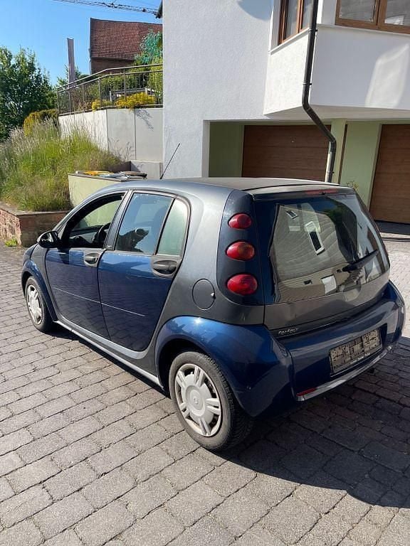 Blau Gebraucht 2006 Smart ForFour Passion Kleinwagen | 690 € (Superpreis) - Bild 1/4