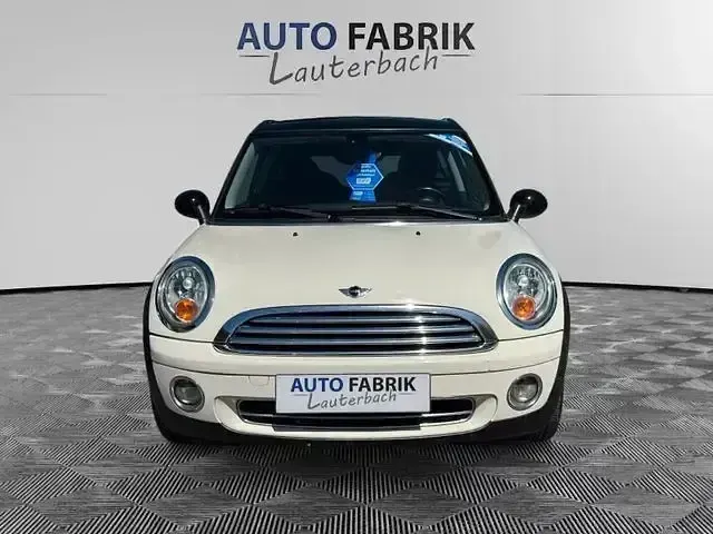 Usata Mini Cooper 120 CV (88 kW) 2010 Bianco Utilitaria