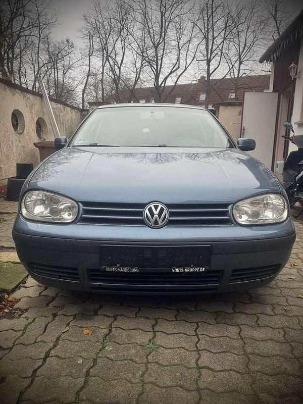 Gebraucht 2003 VW Golf IV Edition Limousine | 1.000 € (Superpreis) - Bild 1/4
