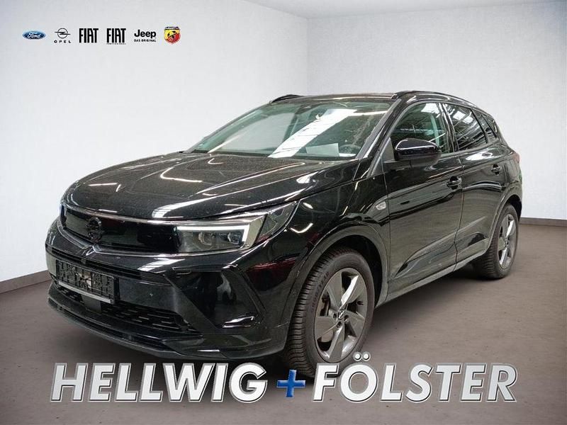 Schwarz perla nera/metallic kl Gebraucht 2023 Opel Grandland X GSe SUV | 26.990 € (Fairer Preis) - Bild 1/4
