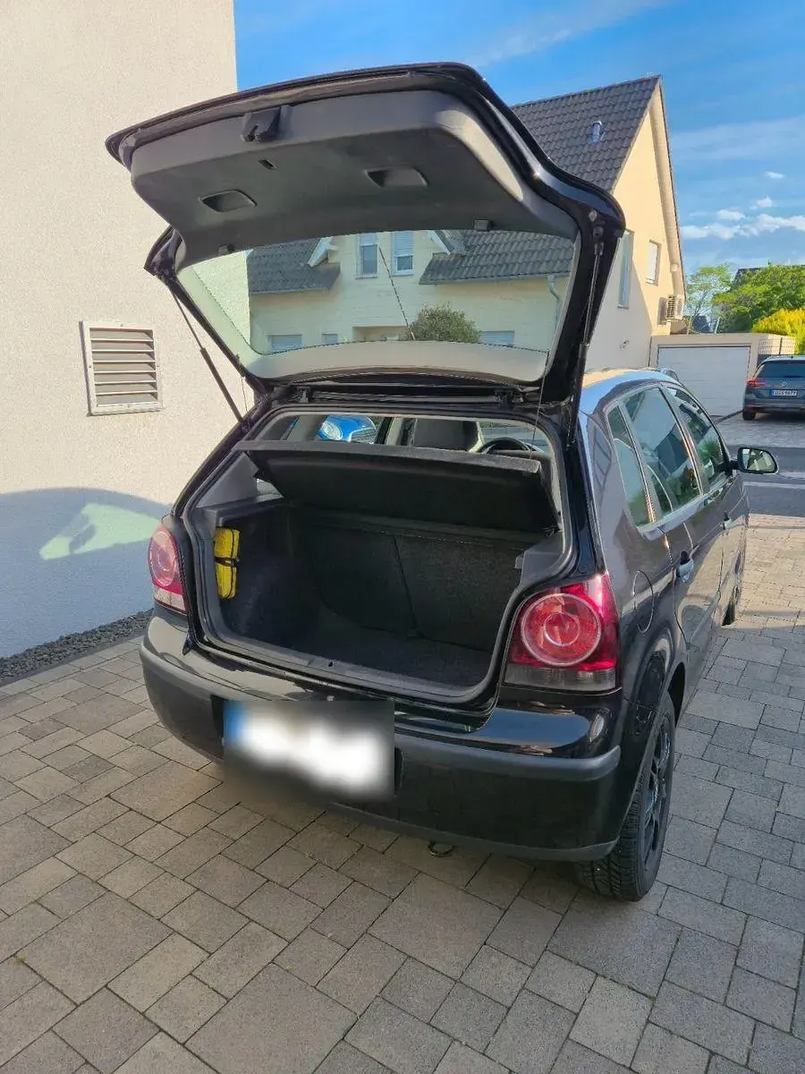 Gebraucht VW Polo 60 PS (44 kW) 2008 Schwarz Kleinwagen