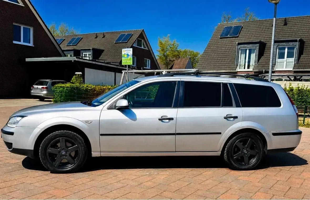 Gebraucht Ford Mondeo 145 PS (106 kW) 2007 Silber Kombi