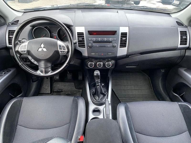 Gebraucht Mitsubishi Outlander 177 PS (130 kW) 2011 Braun SUV