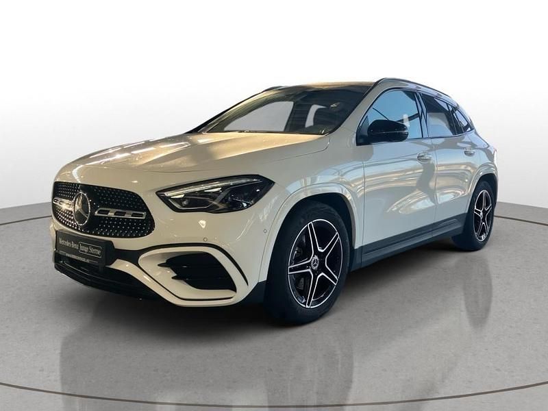 Gebraucht Mercedes GLA200 AMG line 163 PS (119 kW) 2025 Weiß SUV