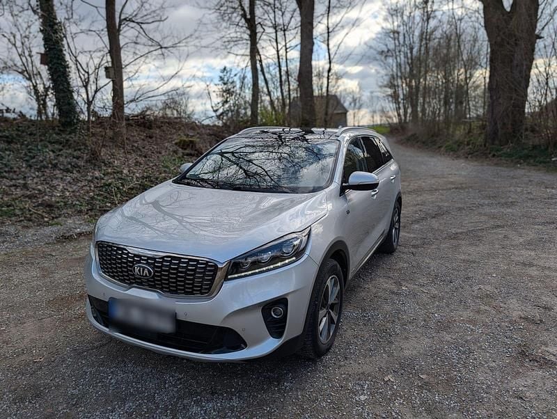 Gebraucht Kia Sorento 200 PS (147 kW) 2019 Silber SUV