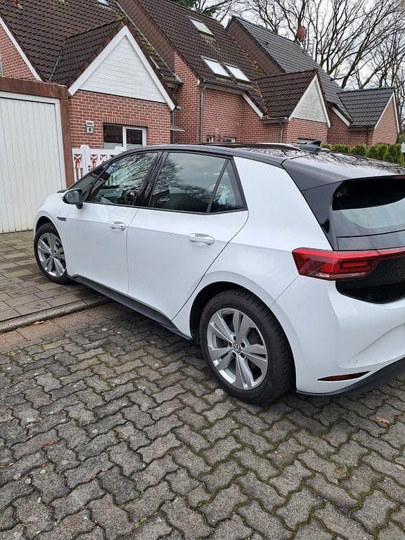Gebraucht VW ID.3 Pro 106 kW (145 PS) 2022 Weiß Kleinwagen
