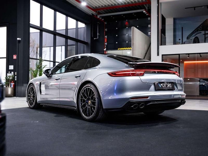 Gebraucht Porsche Panamera Turbo 441 PS (324 kW) 2019 Silber Limousine