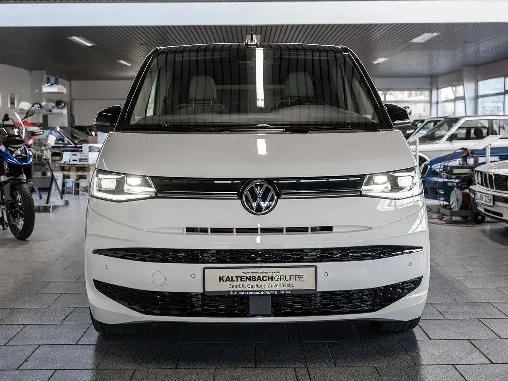 Gebraucht VW Multivan Edition 150 PS (110 kW) 2024 Candy weiss Van / Kleinbus
