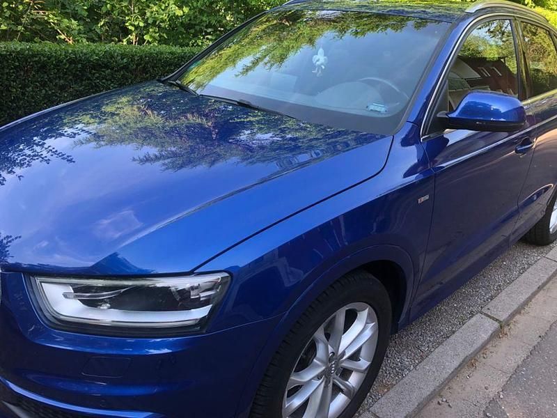 Blau Gebraucht 2014 Audi Q3 Ambiente SUV | 14.799 € (Fairer Preis) - Bild 1/4