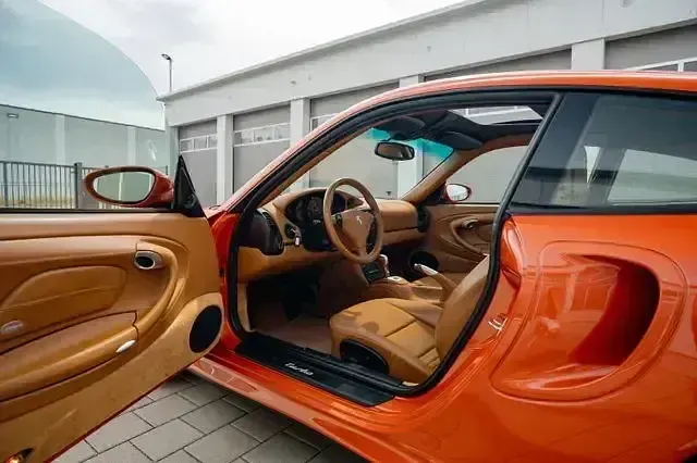 Gebraucht Porsche 996 420 PS (308 kW) 2001 Orange Coupé